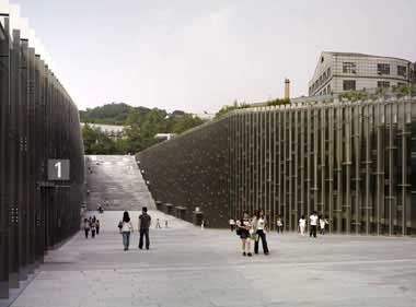 architecture-in-japan-Ewha-Womans-University_013